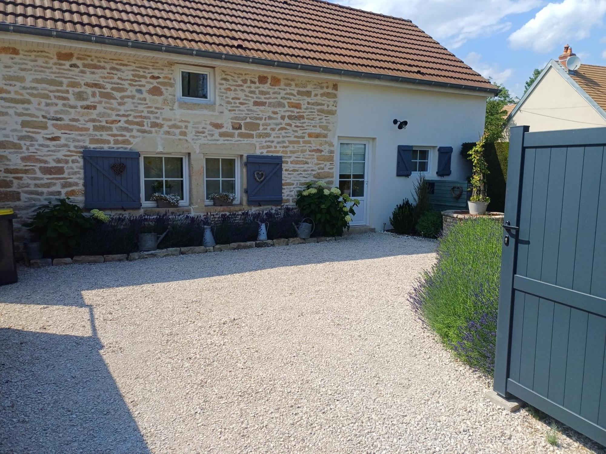 Le Clos Des Lavandes Ruffey-les-Beaune Exterior photo